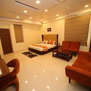 Hotel Myriad Inn